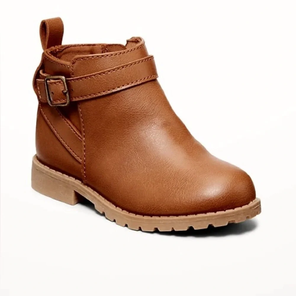 NWOT Old Navy Brown Zip Ankle Booties 9
